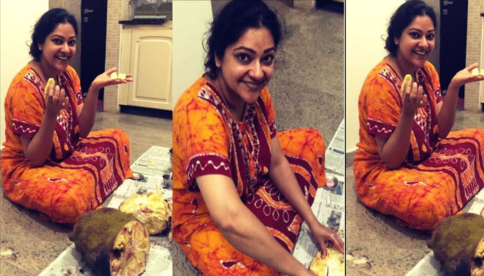  ചെറിയ ആനന്ദം പ്രിയപ്പെട്ട കാര്യങ്ങള്‍; നിലത്ത് ഇരുന്ന് ചക്ക മുറിക്കുന്ന ചിത്രങ്ങളുമായി നടി അഭിരാമി 