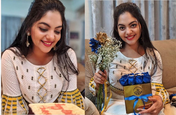  അഹാനയ്ക്ക് പിറന്നാള്‍; വെള്ള സല്‍വാറില്‍ സുന്ദരിയായി കേക്ക് മുറിച്ച് താരം; കുടുംബസമേതമുള്ള പിറന്നാള്‍ വീഡിയോ വൈറല്‍