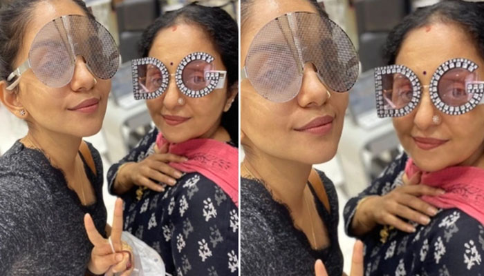 ആ കടയിലെ ജീവനക്കാർ തുറിച്ചു നോക്കുന്നുണ്ടായിരുന്നു; അമ്മയ്‌ക്കൊപ്പമുള്ള യോയോ ചിത്രങ്ങൾ പങ്കുവച്ച് നടി അഹാന കൃഷ്ണ 