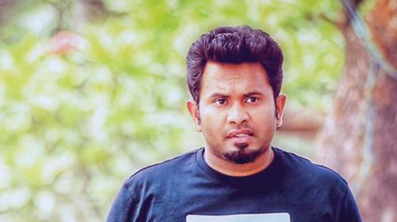 'പ്രതിസന്ധികളെ അതിജീവിച്ച് പൂര്‍വ്വസ്ഥിതിയിലേക്ക് മടങ്ങുന്നതിനിടയിലെ അഭിപ്രായവ്യത്യാസം ഞങ്ങള്‍ തന്നെ പറഞ്ഞുതീര്‍ക്കും; അവിടെയാരും വാഴ വെട്ടാനായി വരരുത്' : അജു വര്‍ഗ്ഗീസ്; ഫേസ്ബുക്ക് പോസ്റ്റ് ഇടുമ്പോള്‍ സൂക്ഷിക്കണമെന്നും പിള്ളേര്‍ ഒരുമിച്ചെത്തിയാല്‍ സിനിമ നിര്‍ത്തി വീട്ടില്‍ ഇരിക്കേണ്ട അവസ്ഥ വരുമെന്നും അജുവിന് മുന്നറിയിപ്പ്