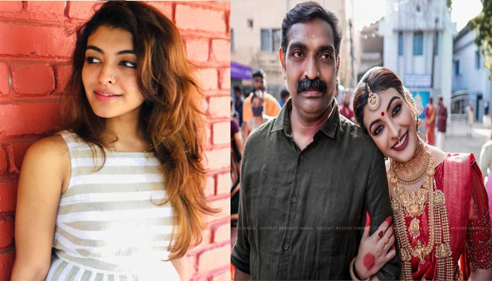 മനസ്സ്  തുറന്നൊന്നു ചിരിക്കാന്‍ കഴിയുന്ന ഏതൊരു പെണ്‍കുട്ടിക്ക് പിന്നിലും മകളെ സ്വപ്നം കാണാന്‍ പഠിപ്പിച്ച ഒരച്ഛനുണ്ടാകും; കുറിപ്പ് പങ്കുവച്ച് നടി ദുർഗ കൃഷ്ണ