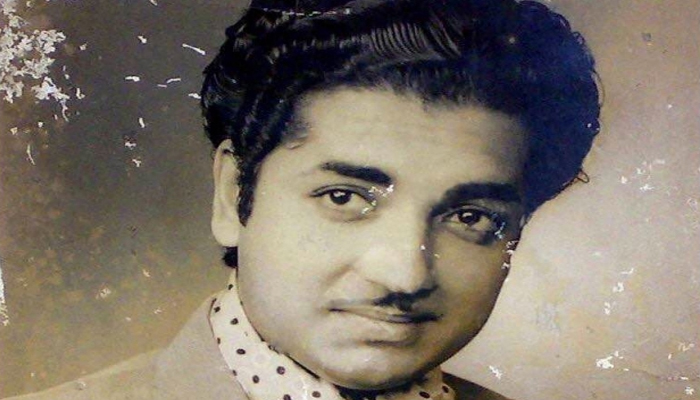 സ്വന്തമായി ഒരു പടം പ്രൊഡ്യൂസ് ചെയ്ത് ഡയറക്ട് ചെയ്യണമെന്ന ആഗ്രഹം ബാക്കി വച്ചിട്ടാണ് പ്രേംനസീർ ഈ ഭൂമി വിട്ടു പോയത്; അതിനു വേണ്ടി ഇന്നത്തെ മെഗാ സ്റ്റാറുകളിൽ ഒരാളെ പതിവായി കണ്ട് കാൾ ഷീറ്റിന്റെ കാര്യം സംസാരിക്കാറുണ്ടായിരുന്നു; ഡേറ്റ് കൊടുക്കാം കൊടുക്കാം എന്ന് പറയുന്നെന്നല്ലാതെ ഡേറ്റ് കൊടുക്കുന്നില്ല; തുറന്ന് പറച്ചിലുമായി ക്യാമറാമാനും സംവിധായകനുമായ ജി വേണു