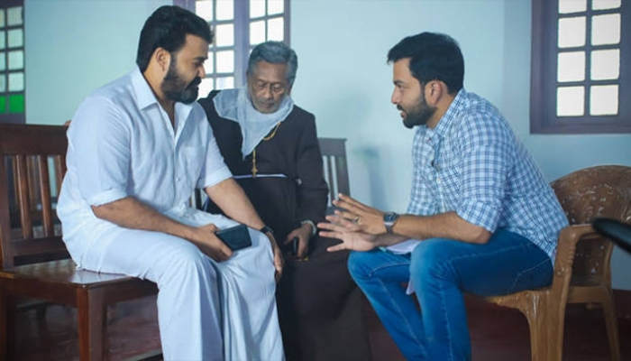  മോഹന്‍ലാലിനും ഫാസിലിനുമൊപ്പമുള്ള ആദ്യ ഷോട്ടിനെക്കുറിച്ച്  പങ്കുവച്ച് പൃഥ്വിരാജ്