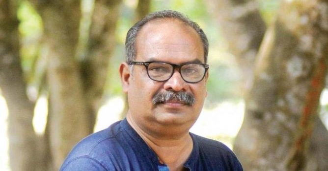 മാധ്യമപ്രവര്‍ത്തകരില്‍നിന്ന് അര്‍ത്ഥവത്തായ ചോദ്യങ്ങള്‍ ഉണ്ടായില്ലെങ്കില്‍ അര്‍ത്ഥശൂന്യമായ മറുപടി  പറയും; സുരാജിന് നായികയില്ലാത്തതിന്റെ കാര്യം ഞങ്ങളോടല്ല അന്വേഷിക്കേണ്ടത്; വിവാദ പരാമര്‍ശത്തില്‍ അലന്‍സിയര്‍